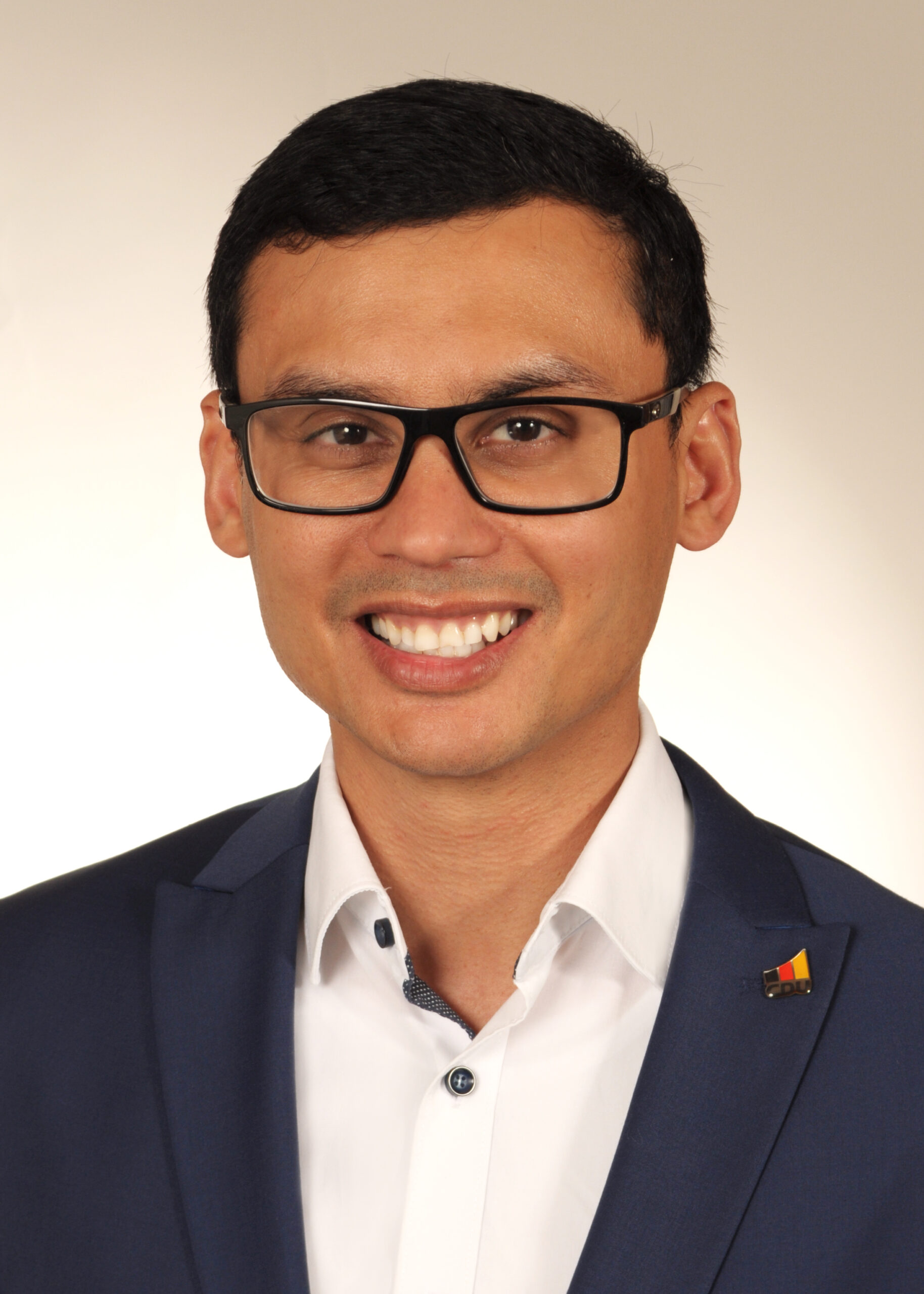 Dilshan Liu